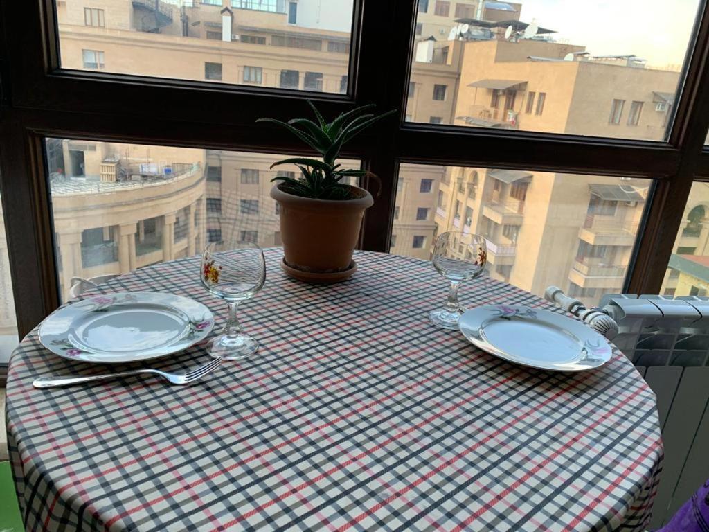 City Central Apartment Yerevan Ngoại thất bức ảnh