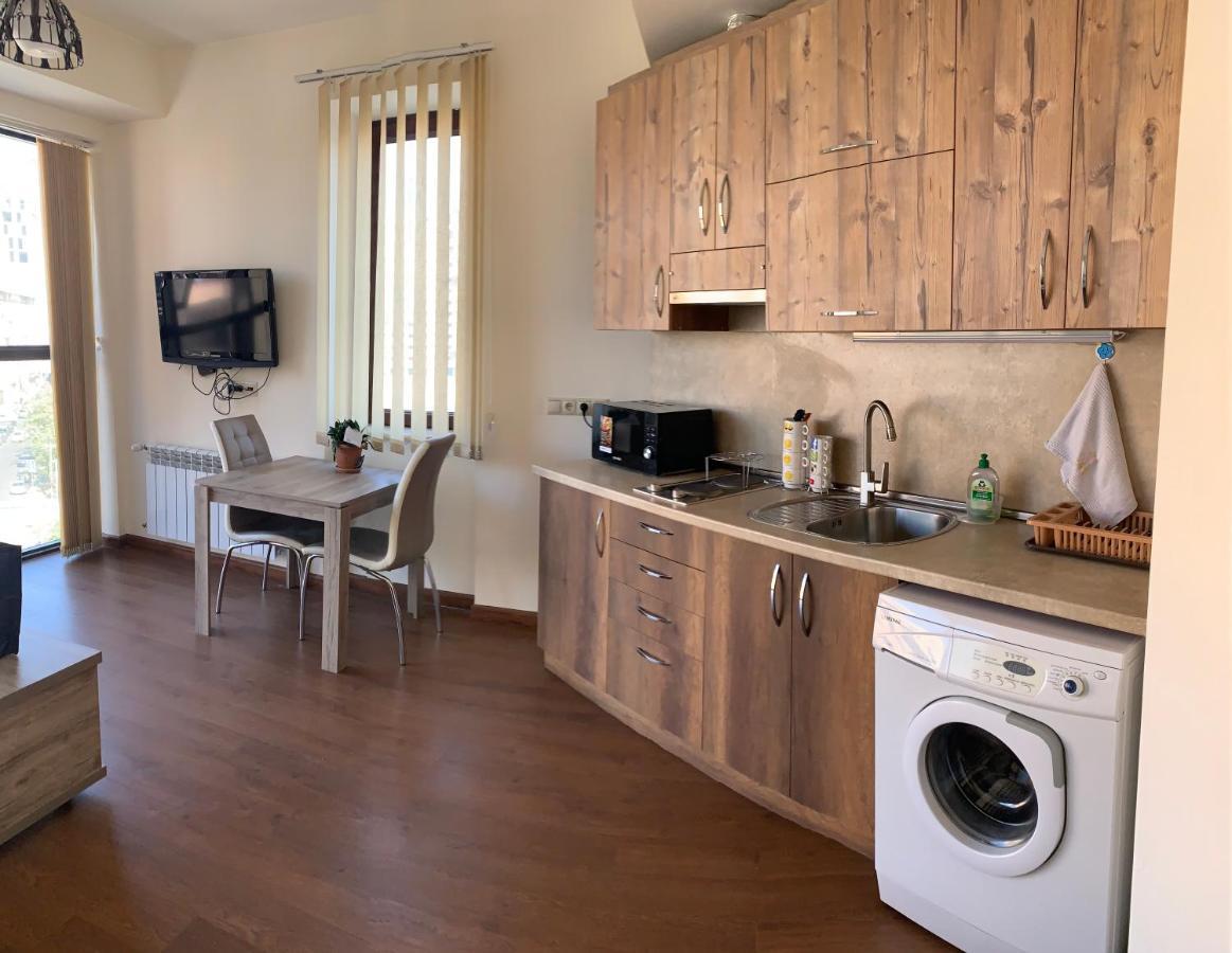 City Central Apartment Yerevan Ngoại thất bức ảnh