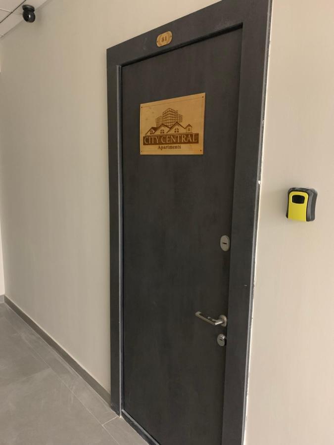 City Central Apartment Yerevan Ngoại thất bức ảnh